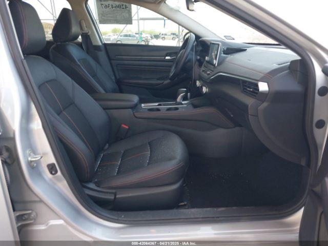1N4BL4CV4MN317115 Nissan Altima Sr Fwd