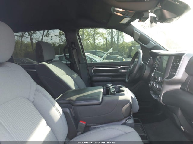 Продажа на аукционе авто 2023 Ram 1500 Lone Star  4x4 5'7 Box, vin: 1C6RRFFG6PN694458, номер лота: 42064373