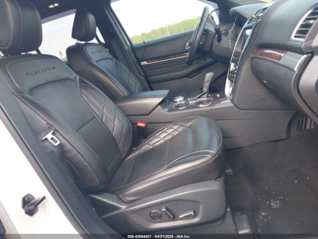 1FM5K8HT5JGC60847 Ford Explorer Platinum