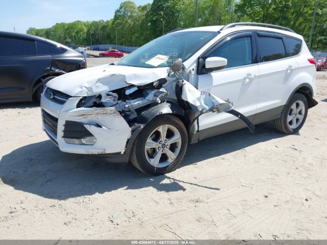1FMCU0GX5EUB22224 Ford ESCAPE SE