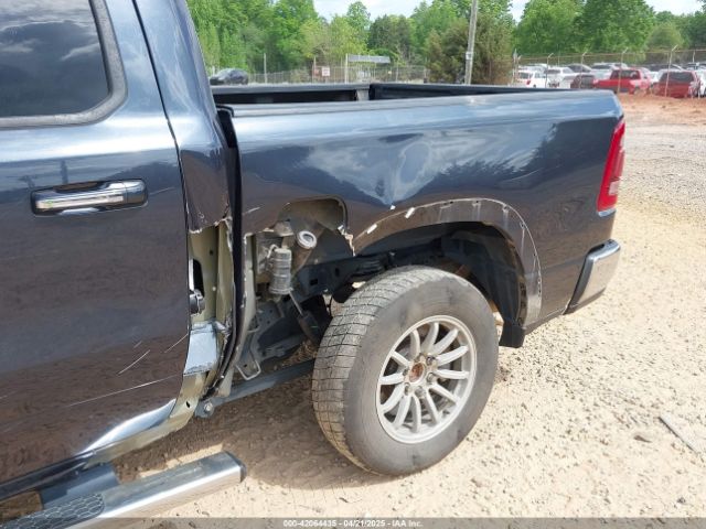 1C6RREJT3KN912735 RAM 1500 Laramie  4x2 5'7 Box