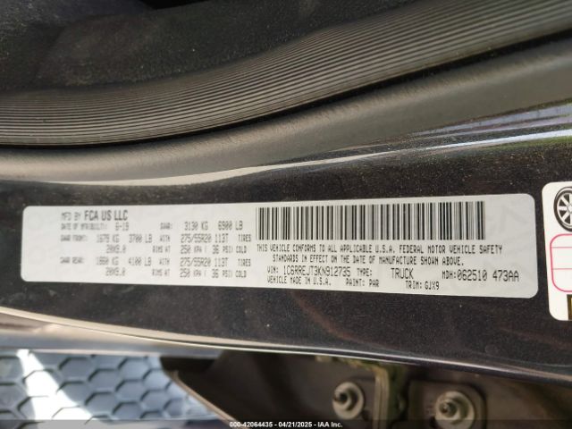 1C6RREJT3KN912735 RAM 1500 Laramie  4x2 5'7 Box