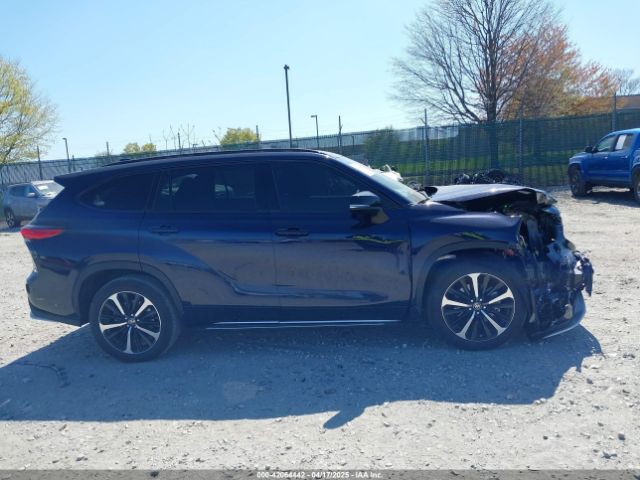 5TDLZRBH1NS248935 Toyota Highlander Xse