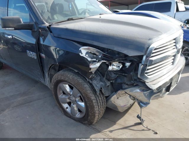 2017 RAM 1500 1C6RR6LT4HS577630 Photo 5