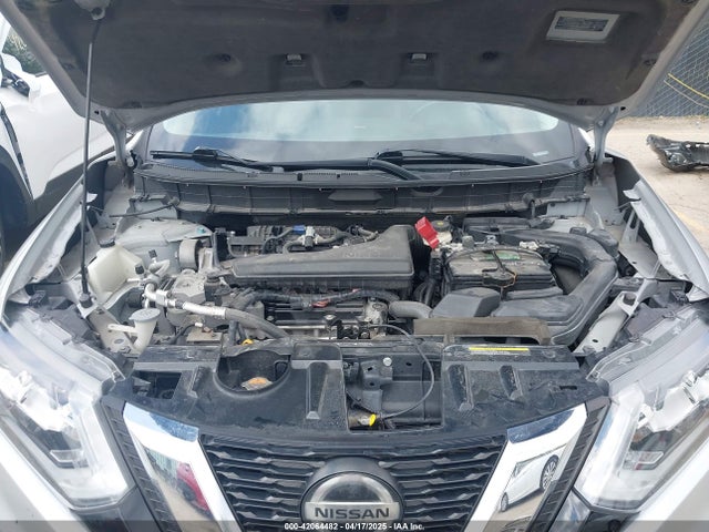 5N1AT2MT6JC823961 Nissan Rogue Sl