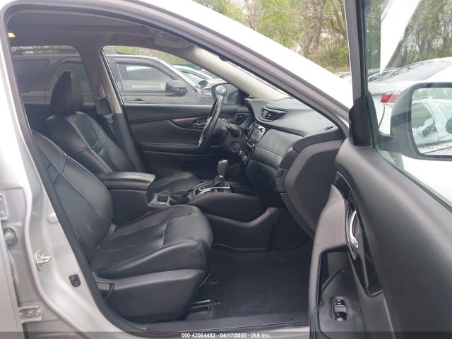 5N1AT2MT6JC823961 Nissan Rogue Sl