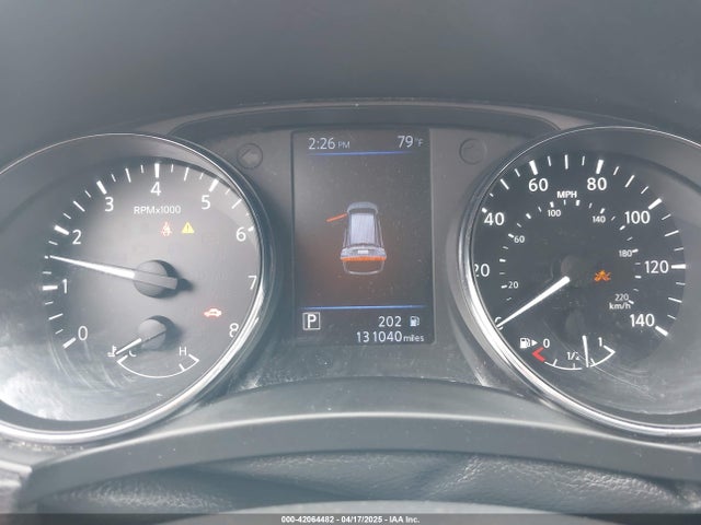 5N1AT2MT6JC823961 Nissan Rogue Sl