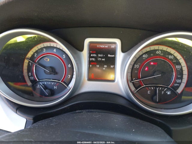 3C4PDDBGXET127899 Dodge Journey Sxt