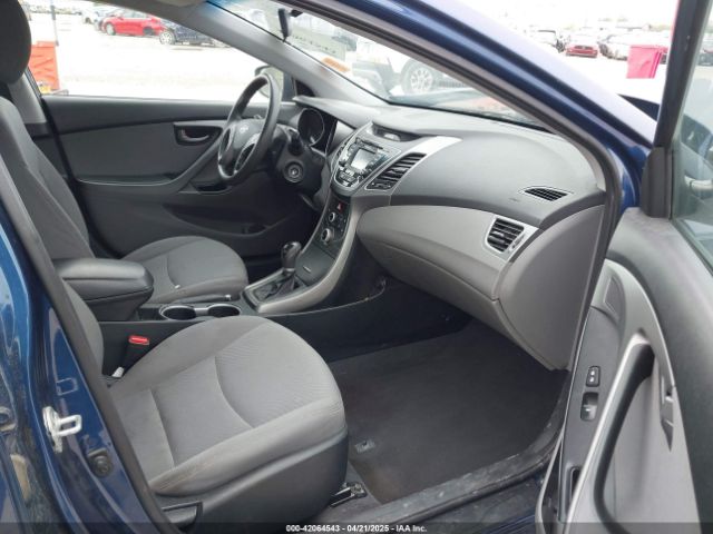 5NPDH4AE8FH593503 Hyundai ELANTRA SE