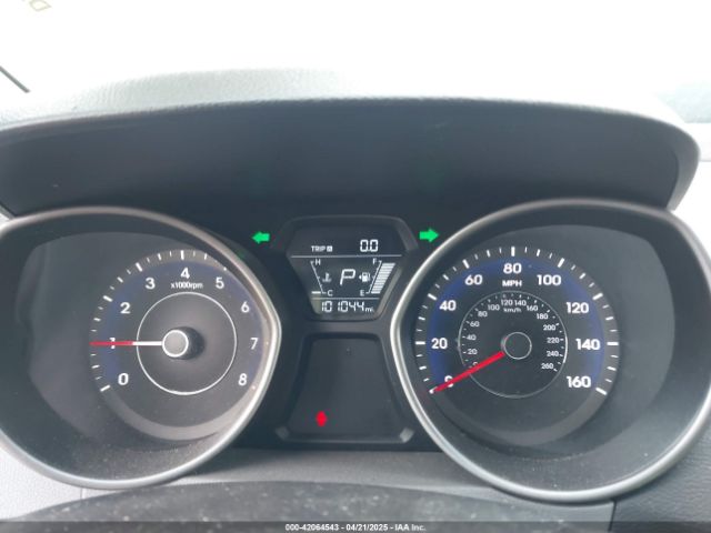 5NPDH4AE8FH593503 Hyundai ELANTRA SE