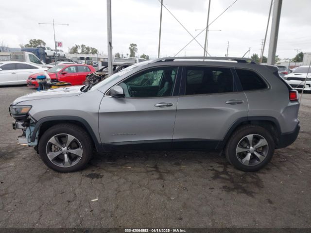 1C4PJMDX8KD440702 Jeep Cherokee Limited 4x4