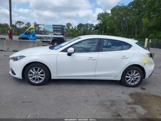 JM1BM1K70G1326608 Mazda Mazda3 I Sport