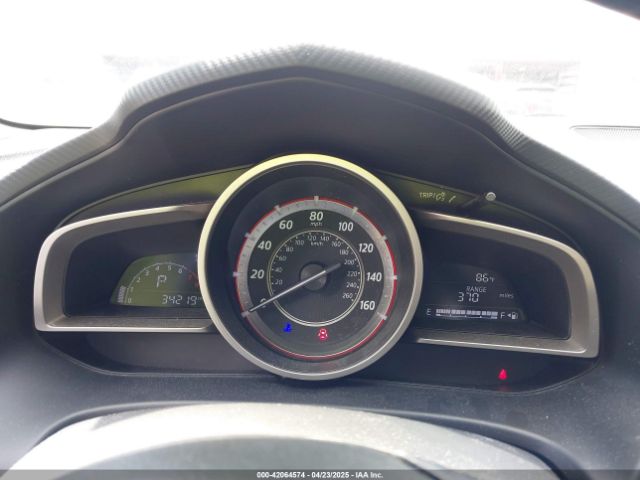 JM1BM1K70G1326608 Mazda Mazda3 I Sport
