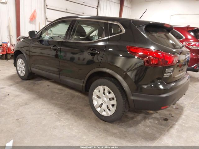 JN1BJ1CR1KW624110 Nissan Rogue Sport S