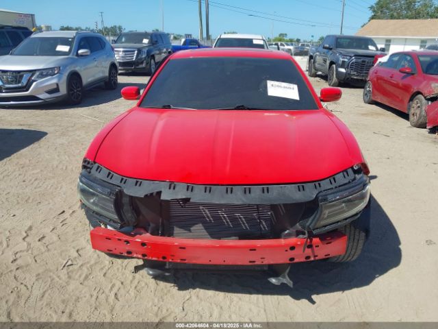 2C3CDXBG3LH215820 Dodge Charger Sxt Rwd