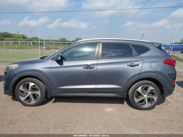 KM8J33A29GU148840 Hyundai Tucson Sport