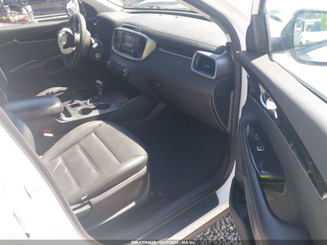 5XYPGDA59GG025432 KIA Sorento 3.3l Lx