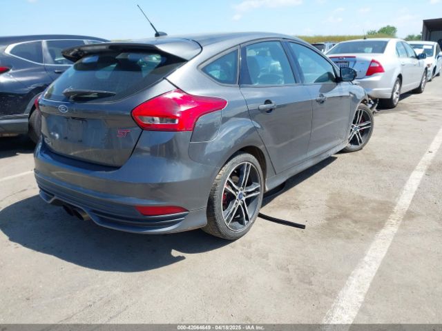 1FADP3L96HL320657 Ford FOCUS ST