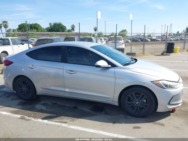 KMHD74LF5JU609336 Hyundai ELANTRA SE