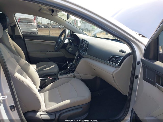 KMHD74LF5JU609336 Hyundai ELANTRA SE
