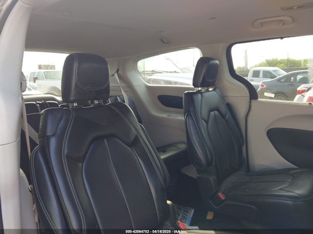 Chrysler Pacifica Touring L 2023 2C4RC1BG4PR577502 Image 8