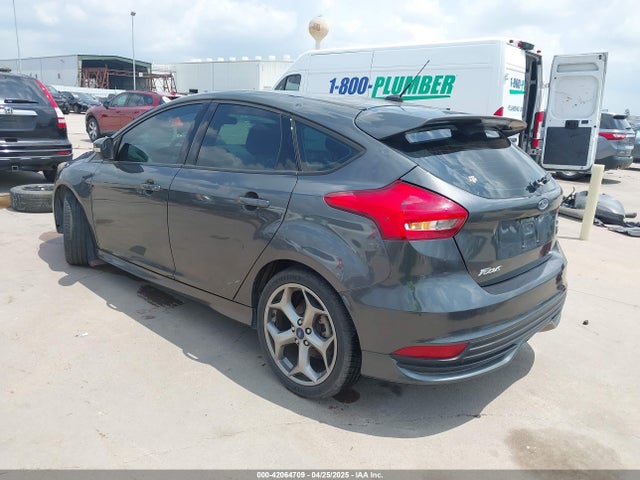 1FADP3L99HL222495 Ford FOCUS ST