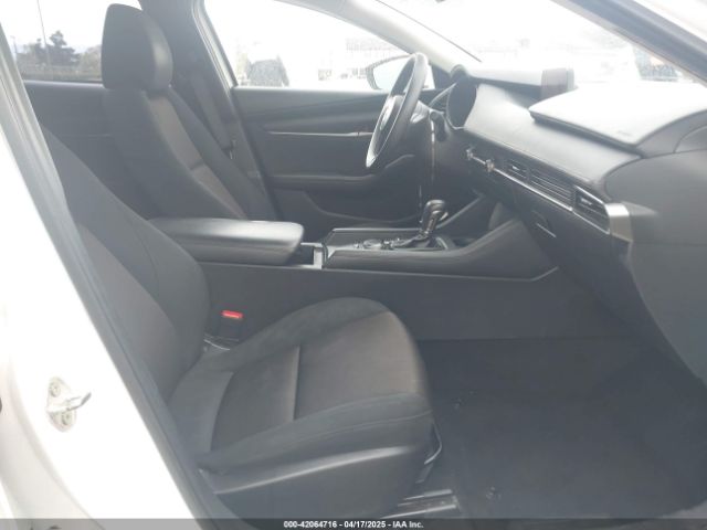 JM1BPAAL1M1327395 Mazda Mazda3 2.5 S