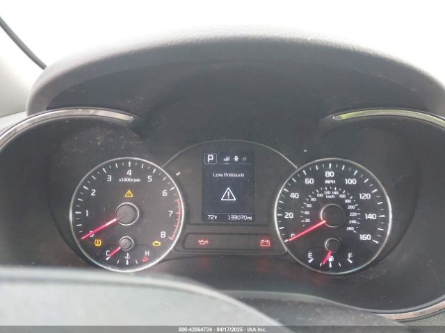 3KPFK4A7XJE277416 KIA FORTE LX