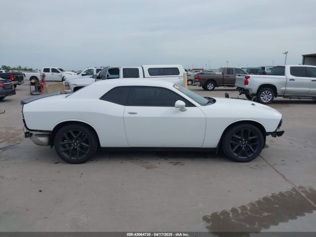 2C3CDZAG9LH222784 Dodge Challenger Sxt