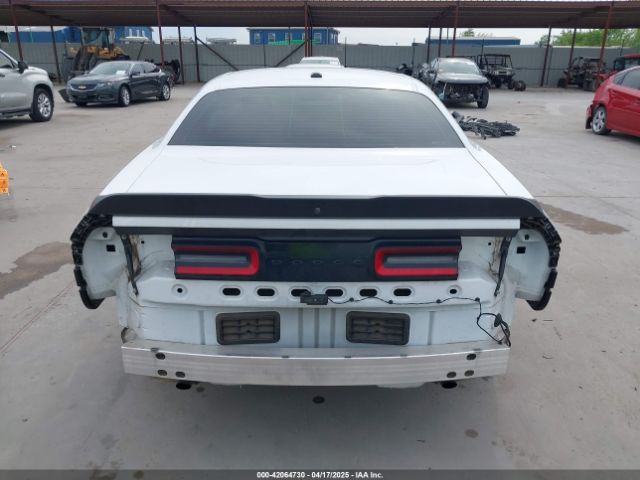 2C3CDZAG9LH222784 Dodge Challenger Sxt