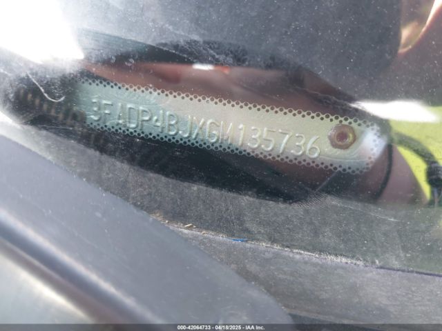 3FADP4BJXGM135736 Ford FIESTA SE