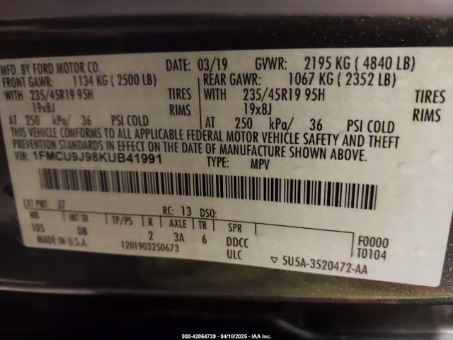 1FMCU9J98KUB41991 Ford Escape Titanium