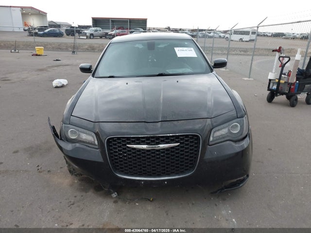 Chrysler 2016 2016 2C3CCABG6GH348884 Image 12