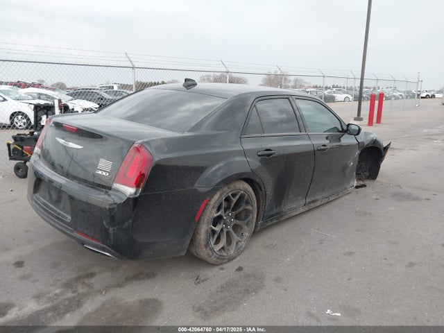 Chrysler 2016 2016 2C3CCABG6GH348884 Image 4