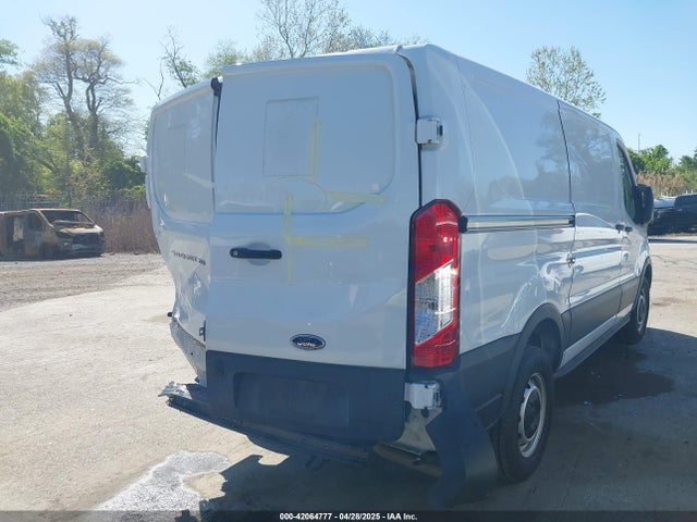 1FTBR1Y89MKA66720 Ford Transit-250