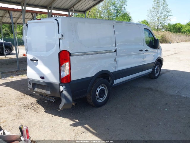 1FTBR1Y89MKA66720 Ford Transit-250