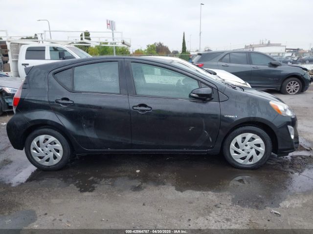 JTDKDTB32G1120313 Toyota Prius C Two
