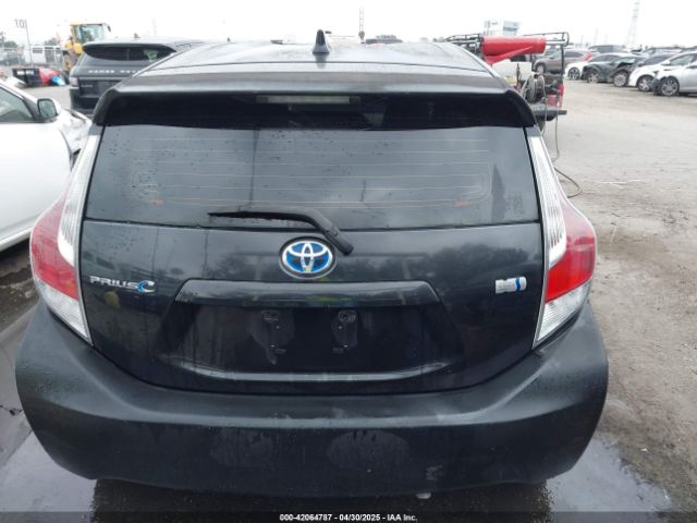 JTDKDTB32G1120313 Toyota Prius C Two
