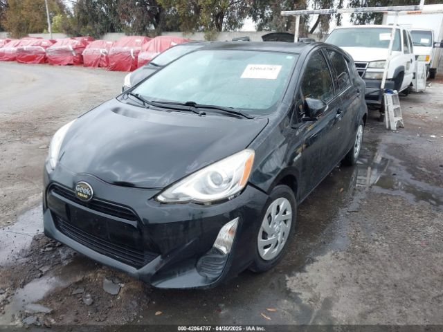 JTDKDTB32G1120313 Toyota Prius C Two