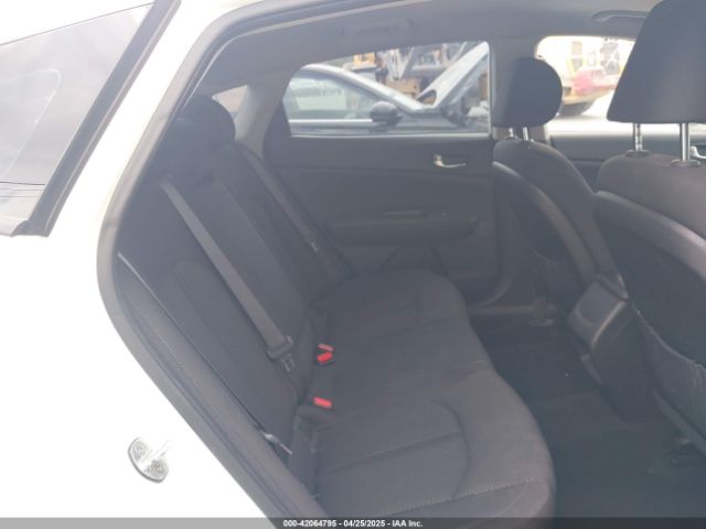 KNAGT4L39G5071100 KIA Optima Lx