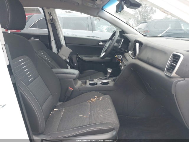 KNDPM3AC8M7848797 KIA Sportage Lx