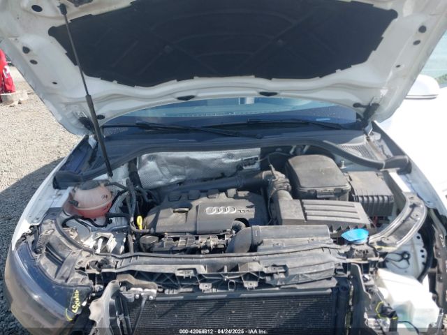 WA1JCCFS8JR007761 Audi Q3 2.0t Premium/2.0t Sport Premium