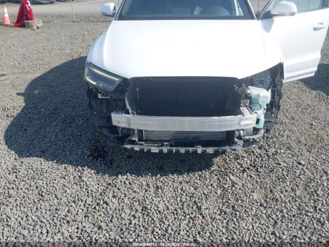 WA1JCCFS8JR007761 Audi Q3 2.0t Premium/2.0t Sport Premium