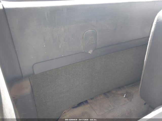 42064839 :رقم المزاد ، 1GCEC14V24Z207032 vin ، 2004 Chevrolet Silverado 1500 Work Truck مزاد بيع
