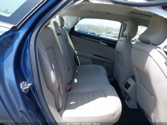 3FA6P0HD9JR228650 Ford FUSION SE