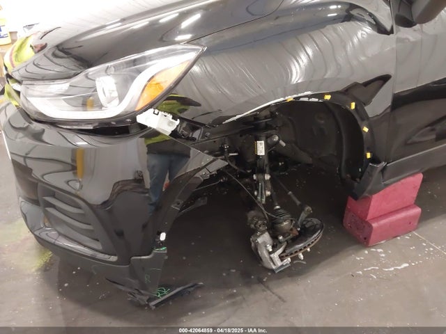 Chevrolet le2 2022 KL7CJPSM5NB540262 Image 6