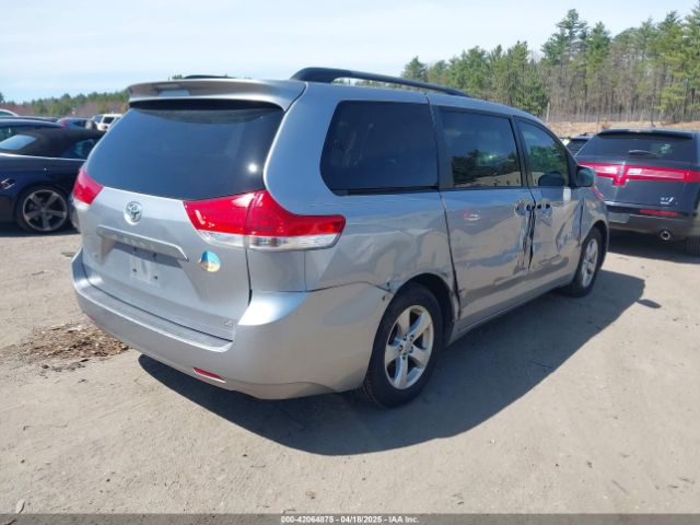 2012 TOYOTA SIENNA 5TDKK3DC7CS247137 Photo 3