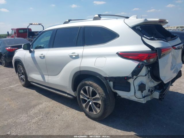 5TDHZRAH7MS039396 Toyota Highlander Xle