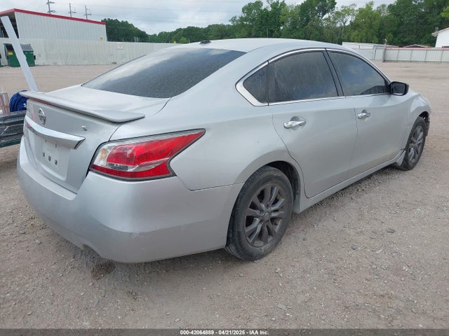 Nissan 2015 2015 1N4AL3AP2FN344164 Image 4