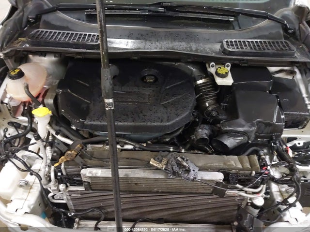 1FMCU9G94HUE11492 Ford ESCAPE SE